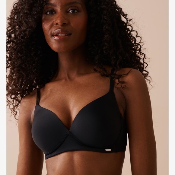 La Vie En Rose Lightly Lined Black Wireless Push Up Bra - Picture 1 of 5